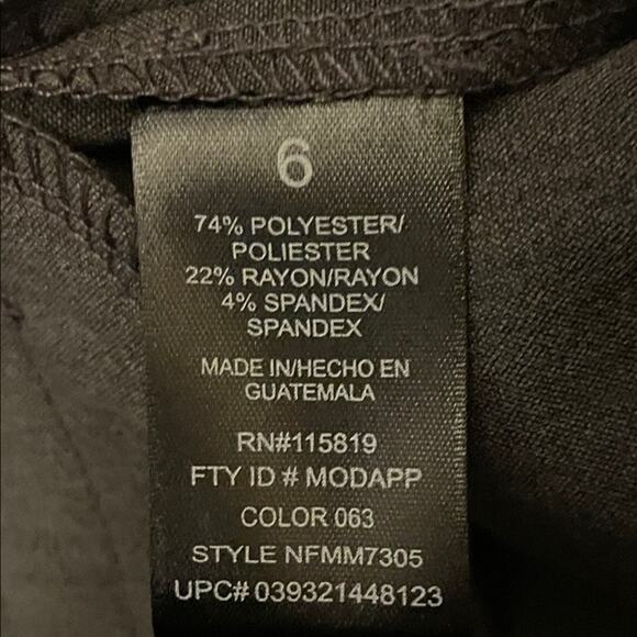 Nicole Miller Gray Trouser Pant. 6 - Picture 4 of 4